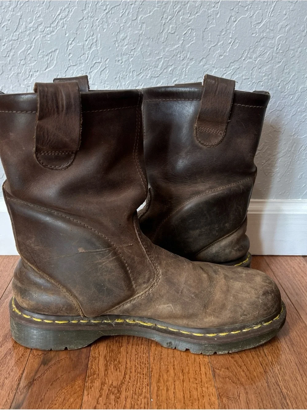 Dr. Martens Industrial Soft Toe Work Boots Leather Men’s Size 8 Brown